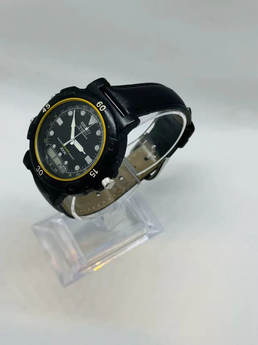 Vintage Seiko Quartz Alarm Chronograph Men’s Watch 39mm New Battery Works